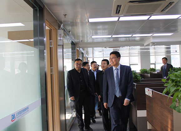 青岛市律师协会领导莅临道安律师事务所考察指导工作